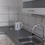 Mime - Small House Apartmán