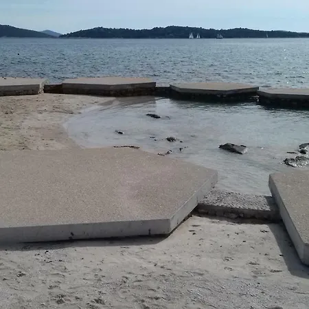 Mime - Small House *