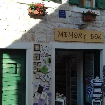 Mime - Small House Vodice