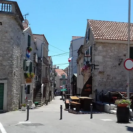 Mime - Small House *