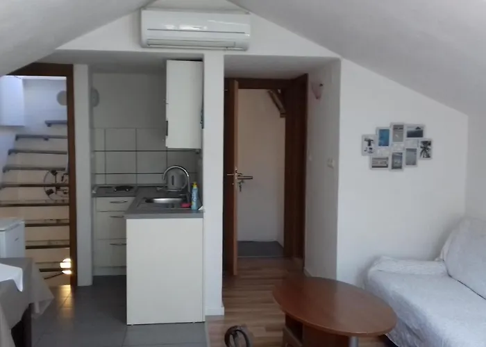 Mime - Small House Lägenhet