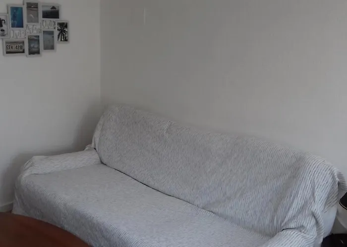 Mime - Small House * Vodice